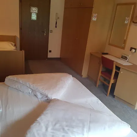 Waldrast Hotel