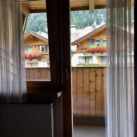 Hotel Waldrast *